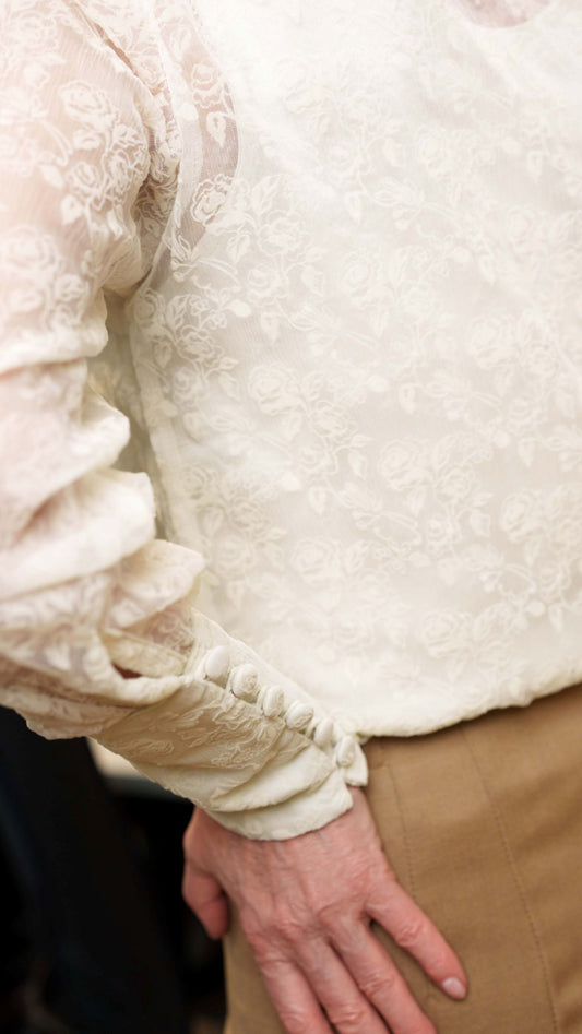 Jedwabna koszula w drobny wzór